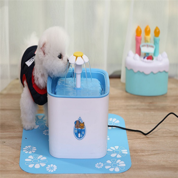 Electric Pet Water Dispenser Dog Fountain Bowl 2.5L Auto Flow